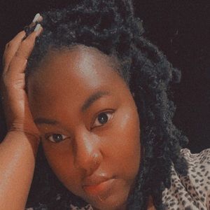 Meet your Posher, Kendra